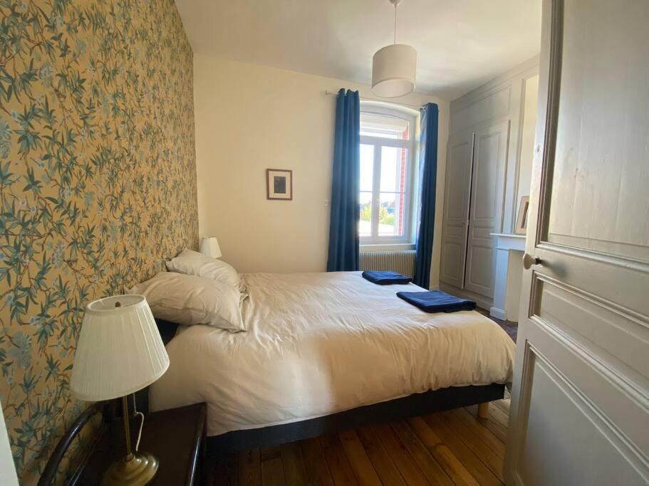 Maison De Charme - 4 Chambres - Courette & Parking Gratuit Амиен Екстериор снимка