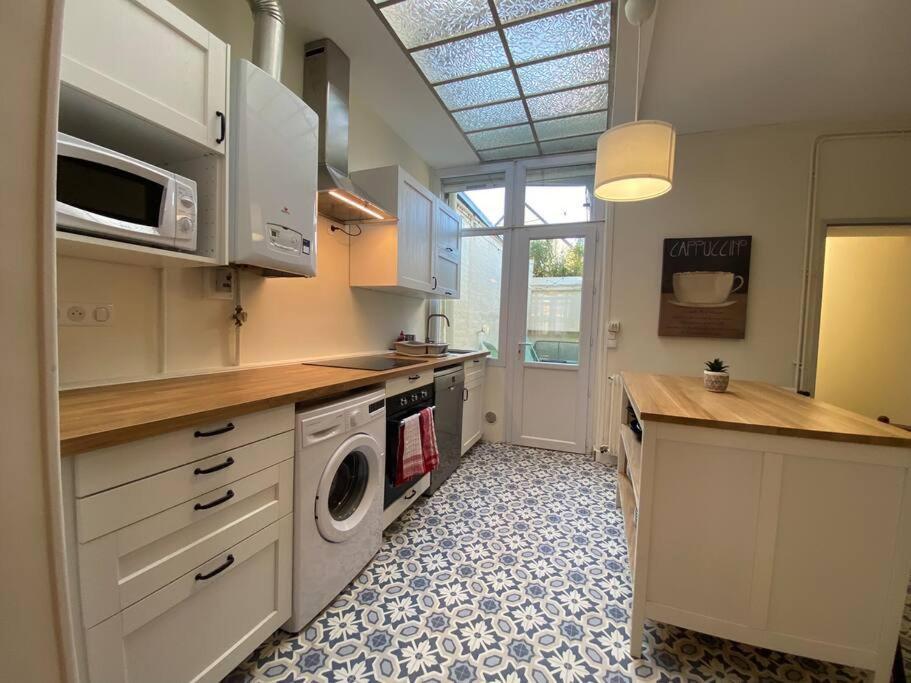 Maison De Charme - 4 Chambres - Courette & Parking Gratuit Амиен Екстериор снимка