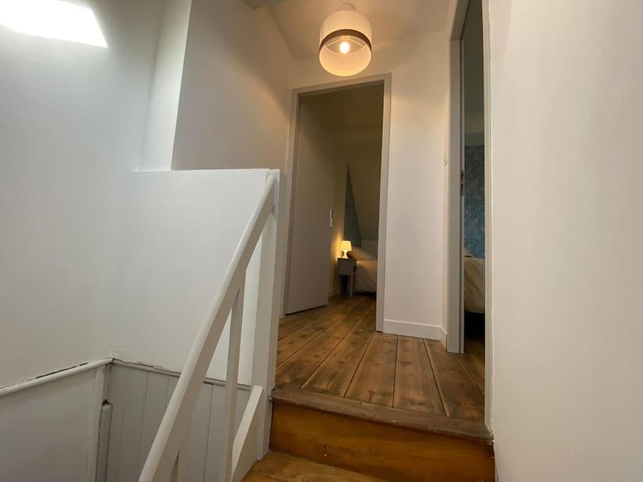 Maison De Charme - 4 Chambres - Courette & Parking Gratuit Амиен Екстериор снимка