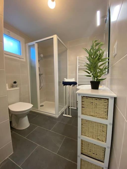 Maison De Charme - 4 Chambres - Courette & Parking Gratuit Амиен Екстериор снимка
