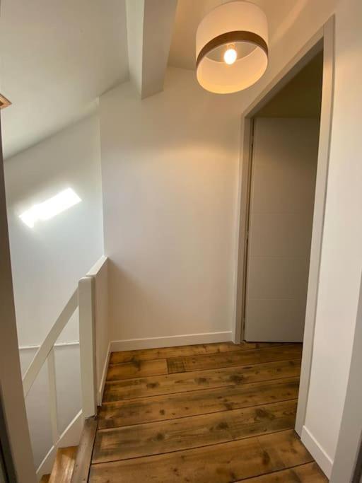 Maison De Charme - 4 Chambres - Courette & Parking Gratuit Амиен Екстериор снимка
