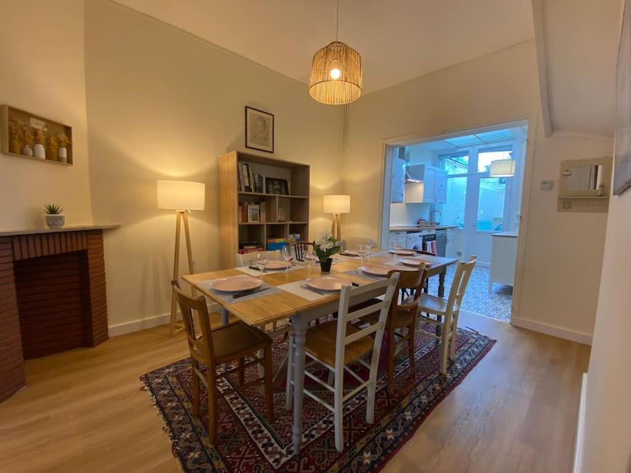 Maison De Charme - 4 Chambres - Courette & Parking Gratuit Амиен Екстериор снимка